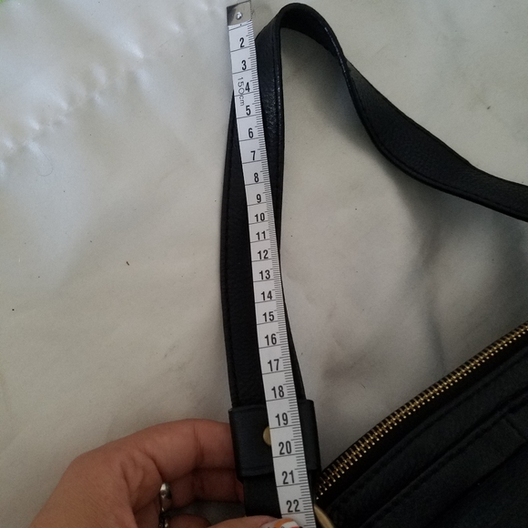 MICHEAL KORS BAG - Picture 7 of 7